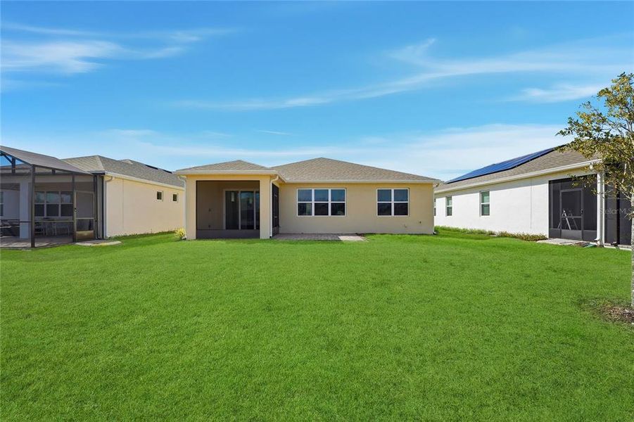 Exterior details and patio area of a home in , St. Cloud (Image 28).