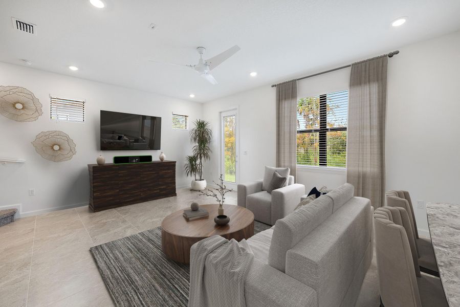 501 SW Sally Way (19s)3