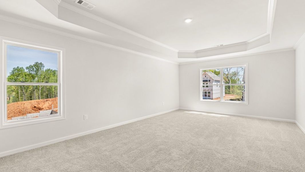 Representative unfurnished interior of a home built from the Lynnbrook by D.R. Horton in Thalley Creek Estates, Cumming (Image 26).