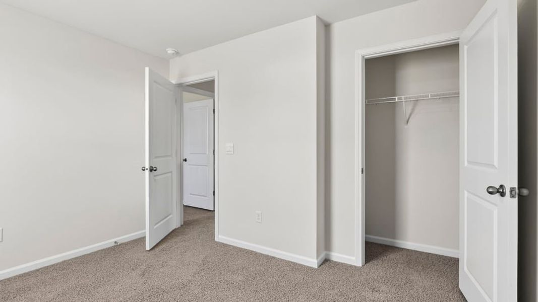 Spacious, unfurnished interior of a new home in Spring Ridge, Anderson (Image 30).