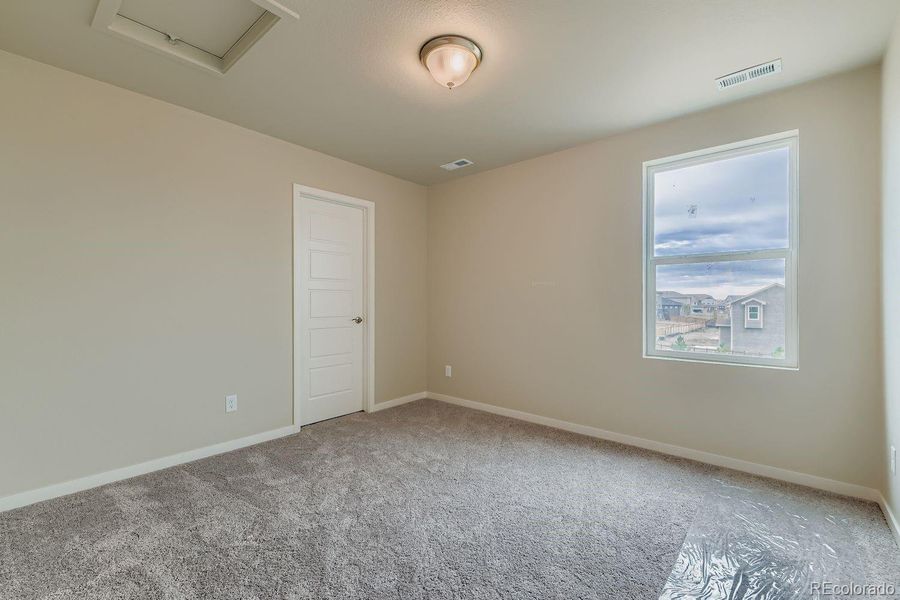 Spacious, unfurnished interior of a new home in Buffalo Highlands – Commerce City, Commerce City (Image 19). Spacious, unfurnished interior of a new home in Buffalo Highlands – Commerce City, Commerce City (Image 19).
