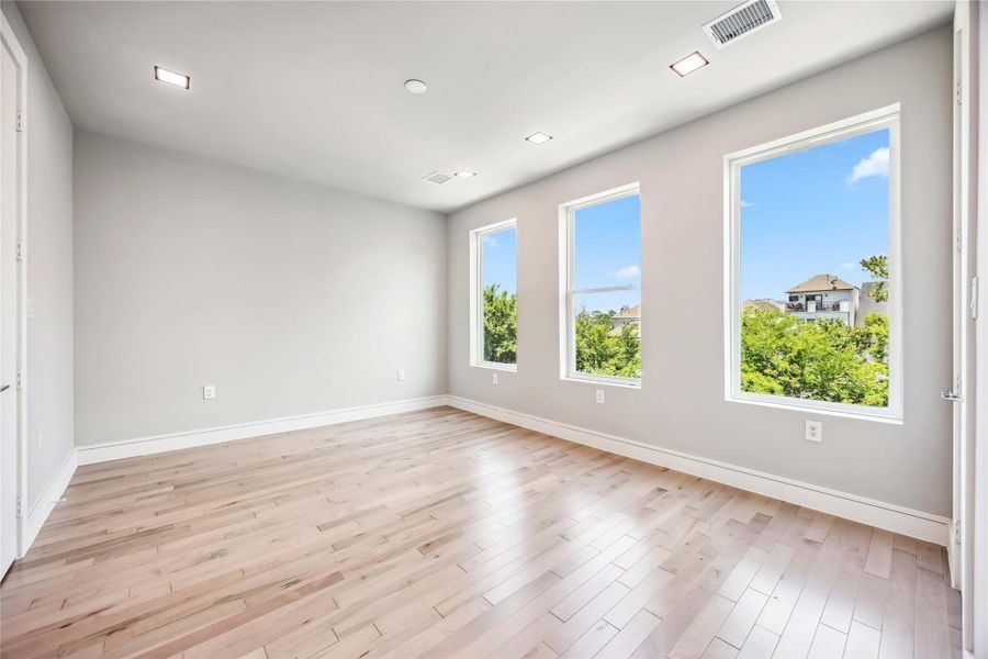 Spacious, unfurnished interior of a new home in , Houston (Image 32). Spacious, unfurnished interior of a new home in , Houston (Image 32).