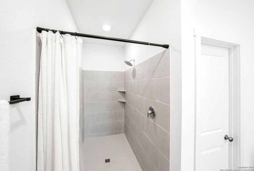 Image 38 of a home in Hidden Trails: Coastline Collection.