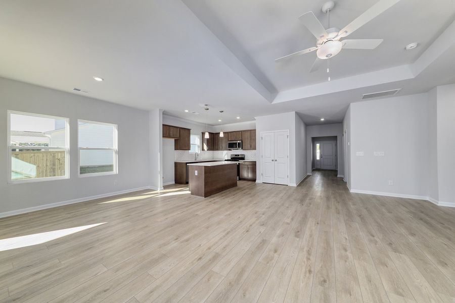 Spacious, unfurnished interior of a new home in Garden Grove, Conway (Image 17).