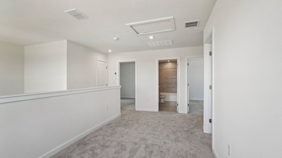 Loft Space in Jupiter in Hamilton Bluff located in Haines City, FL.