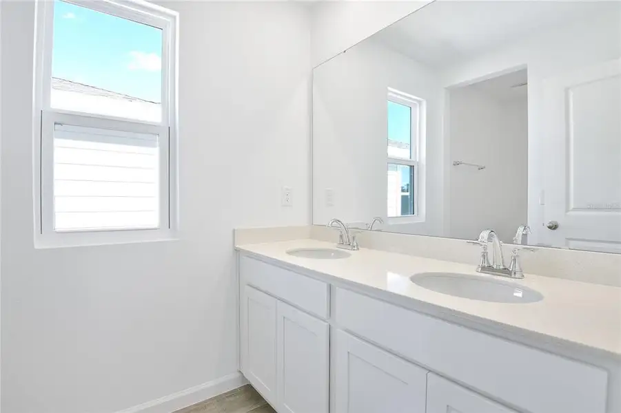 Image 19 of a home in Seasons at Aurora Oaks.