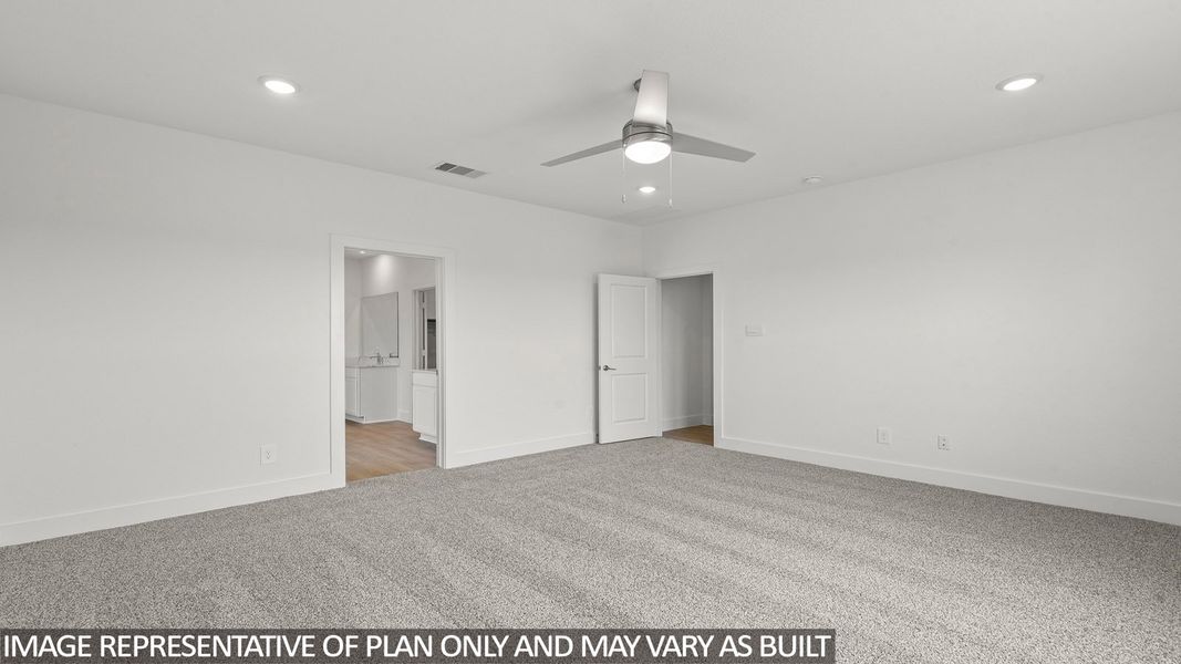Representative unfurnished interior of a home built from the E60E by D.R. Horton in Riverside Estates, Mont Belvieu (Image 14).