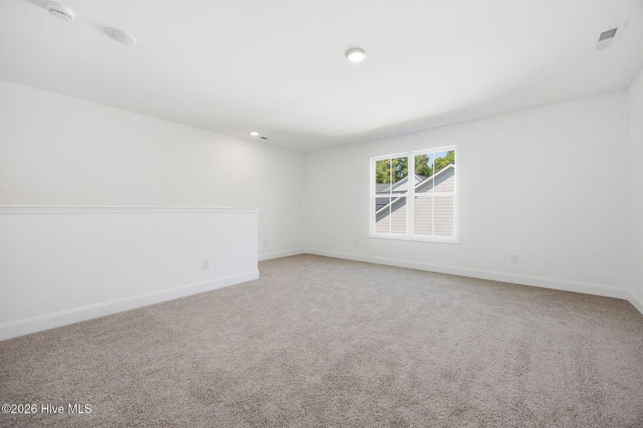 Spacious, unfurnished interior of a new home in Legacy Lakes, Aberdeen (Image 28).