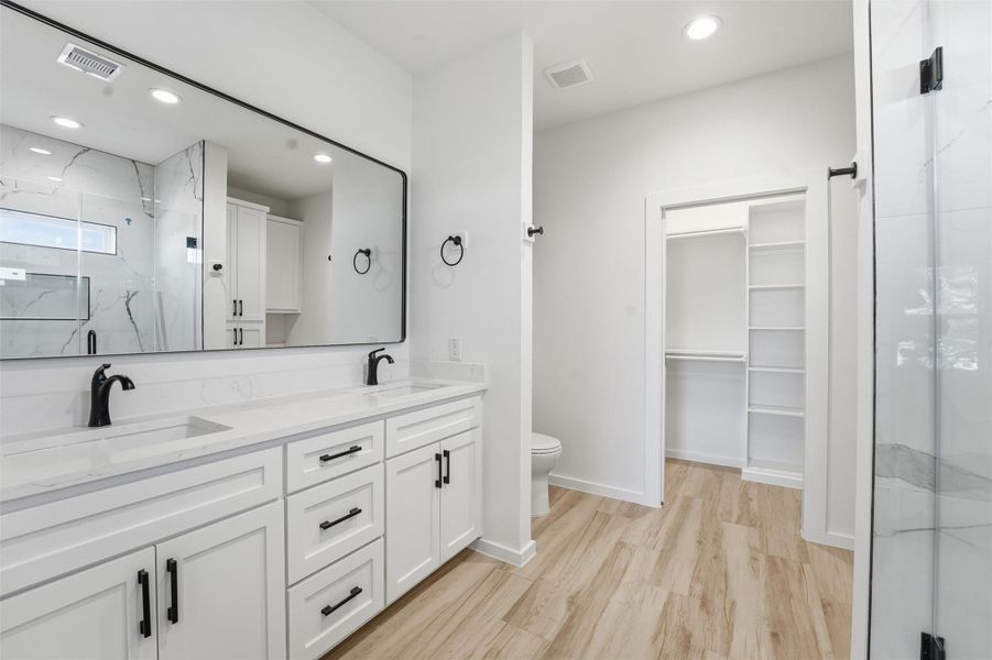 Furnished interior view inside a new home in , La Porte (Image 11).