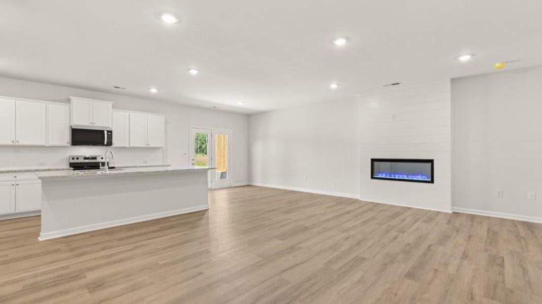 Spacious, unfurnished interior of a new home in Village at Pine Valley, Gainesville (Image 17). Spacious, unfurnished interior of a new home in Village at Pine Valley, Gainesville (Image 17).