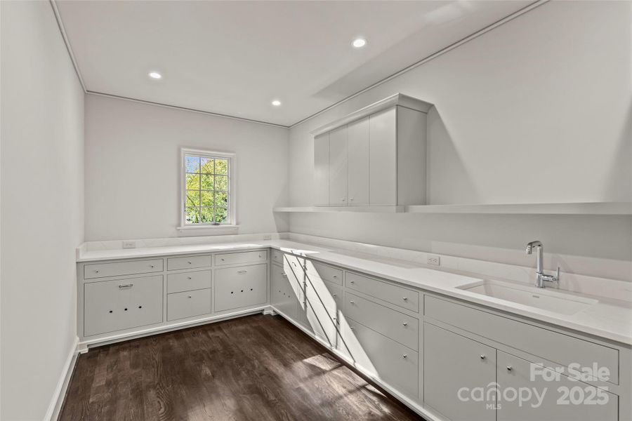 Image 46 of a home in .