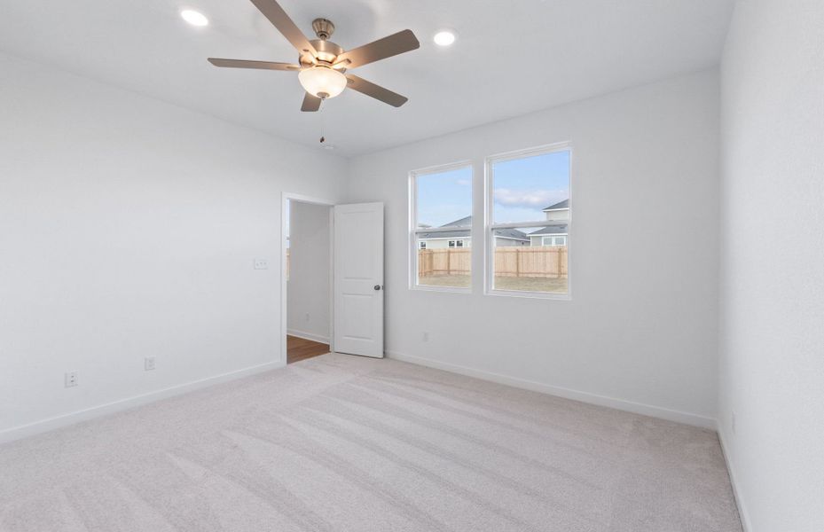 Spacious, unfurnished interior of a new home in Alto, San Marcos (Image 29).