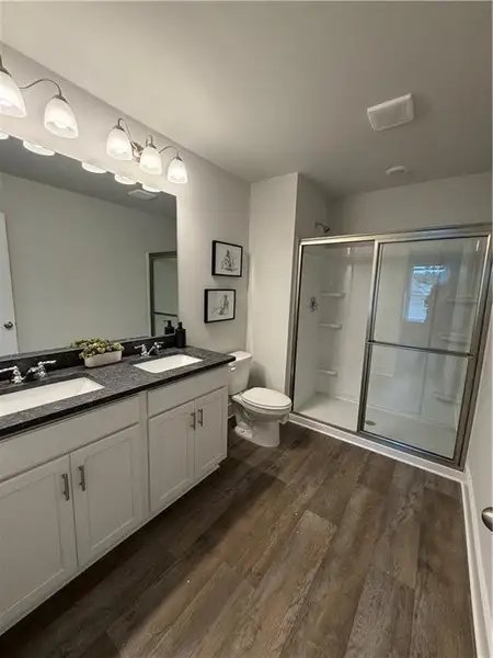 Furnished interior view inside a new home in , Cartersville (Image 7).