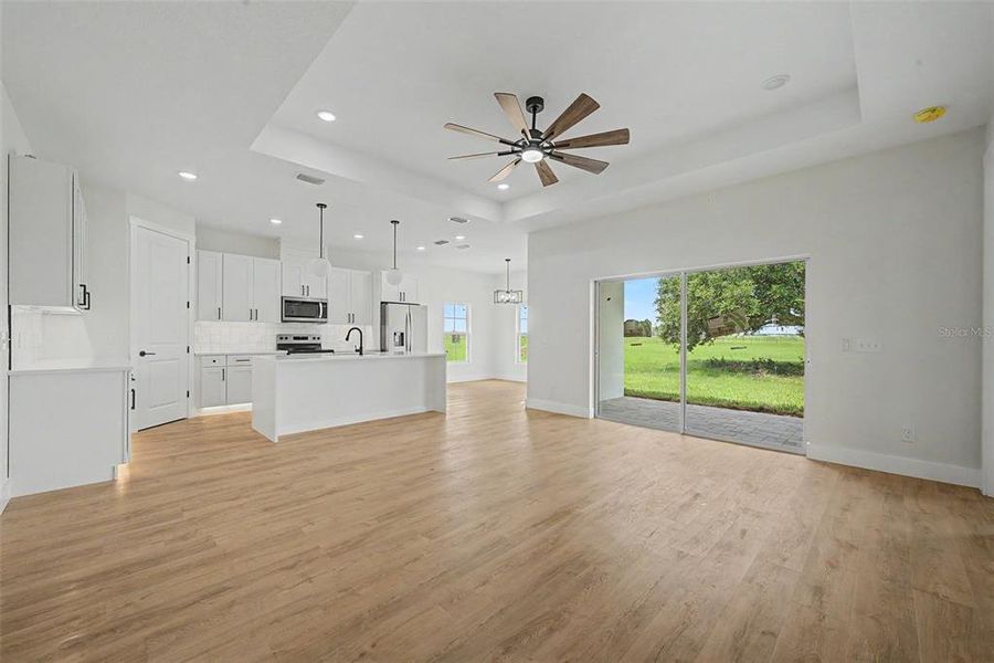 Spacious, unfurnished interior of a new home in , Sebring (Image 50).