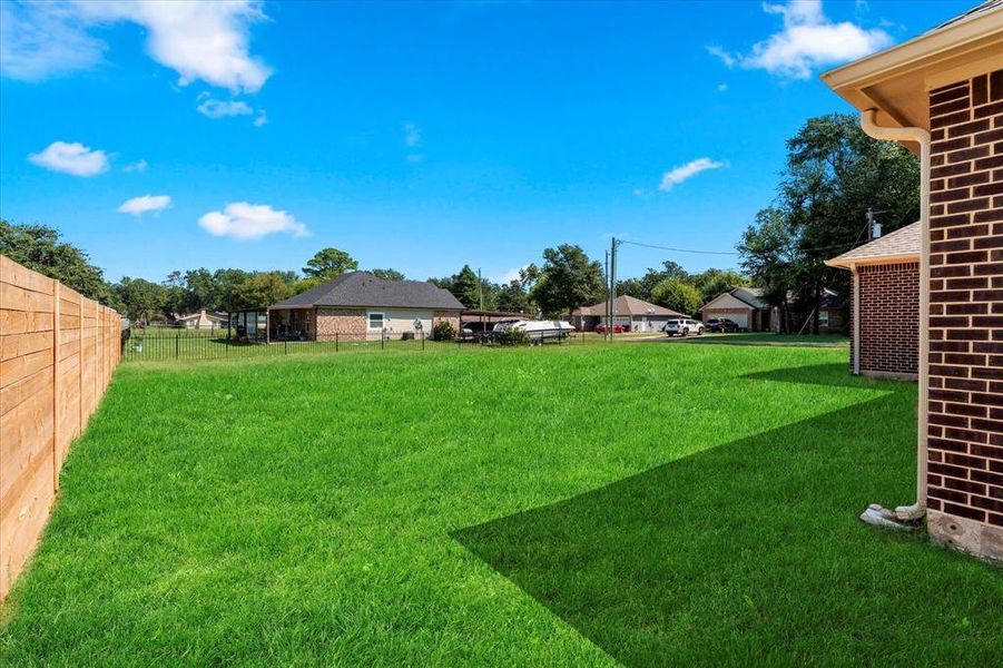 Image 27 of a home in . Image 27 of a home in .