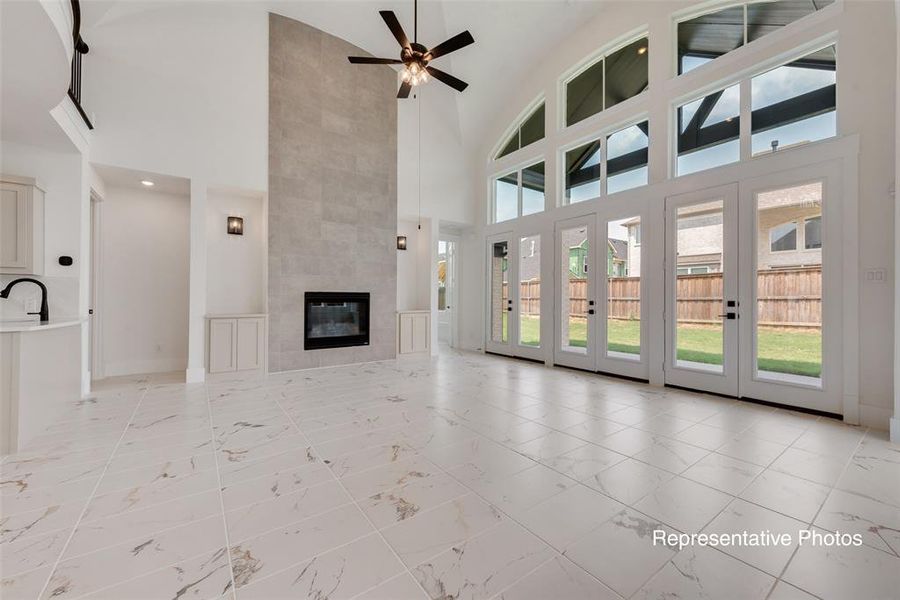 Spacious, unfurnished interior of a new home in Somerset Park, Rockwall (Image 14). Spacious, unfurnished interior of a new home in Somerset Park, Rockwall (Image 14).