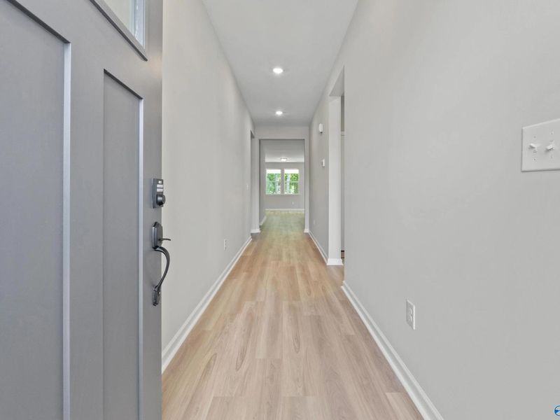 Spacious, unfurnished interior of a new home in Bailey Park, Fayetteville (Image 11).
