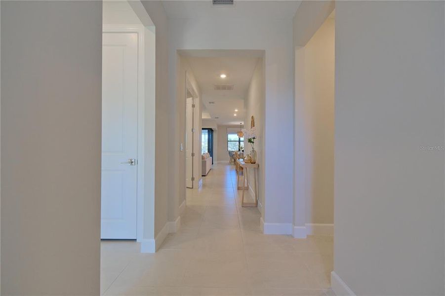 Spacious, unfurnished interior of a new home in , Bradenton (Image 26). Spacious, unfurnished interior of a new home in , Bradenton (Image 26).