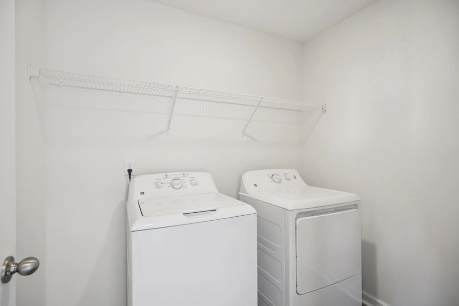 Representative interior finishes for a home built from the Pegasus by Starlight Homes in Sunrise at Arbor Ridge, La Vergne (Image 15).