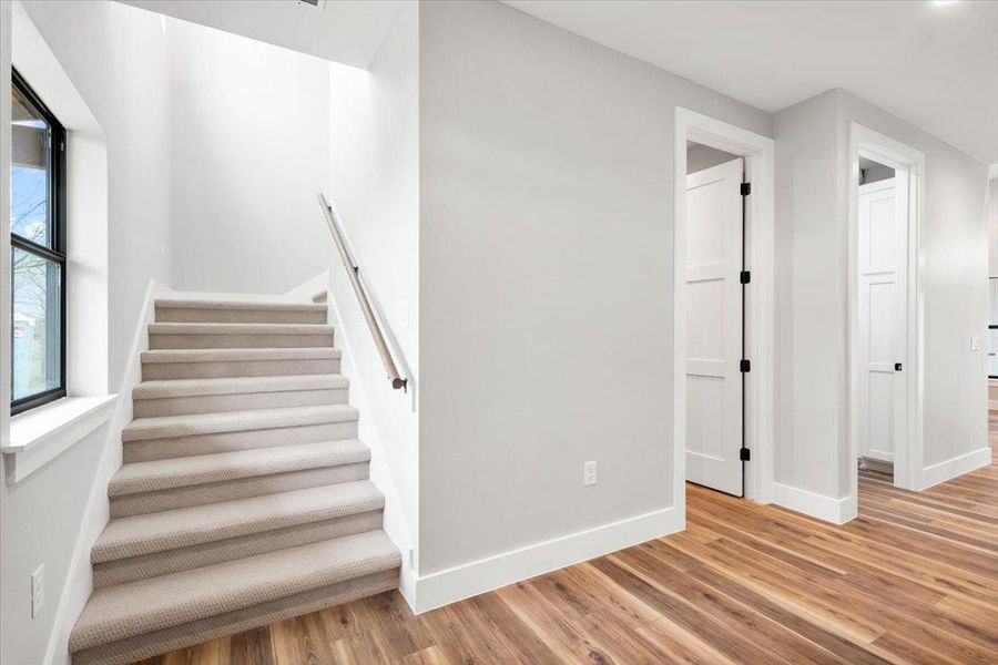 Spacious, unfurnished interior of a new home in , Johnson City (Image 29).