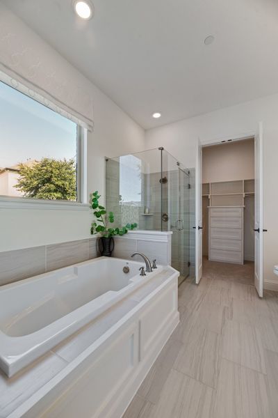 Furnished interior view inside a new home in King's Crossing - Phase 3, Allen (Image 33). Furnished interior view inside a new home in King's Crossing - Phase 3, Allen (Image 33).