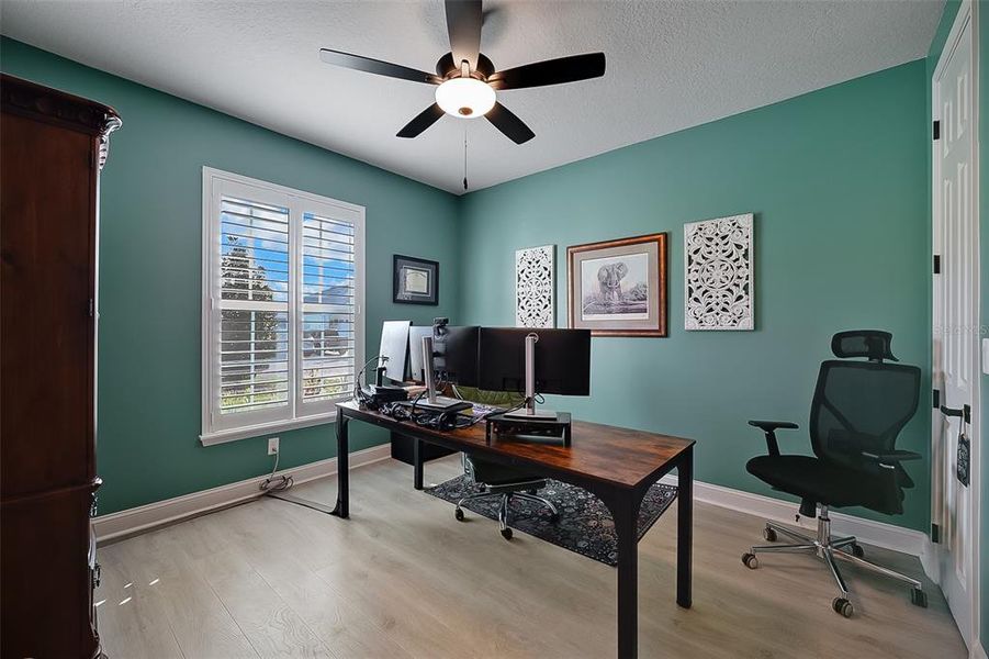 Furnished interior view inside a new home in , Green Cove Springs (Image 11).