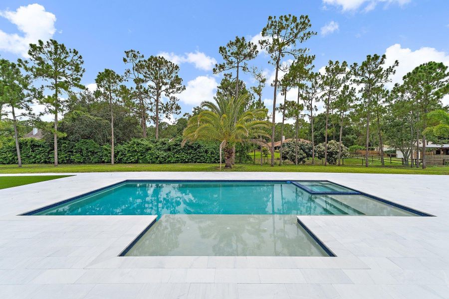 Image 77 of a home in .