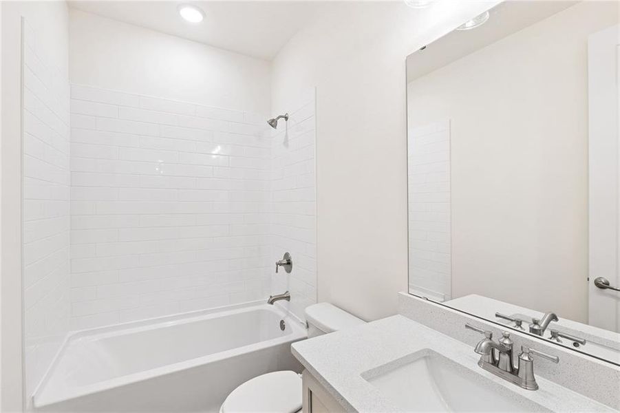 Image 12 of a home in Old Mill Preserve.