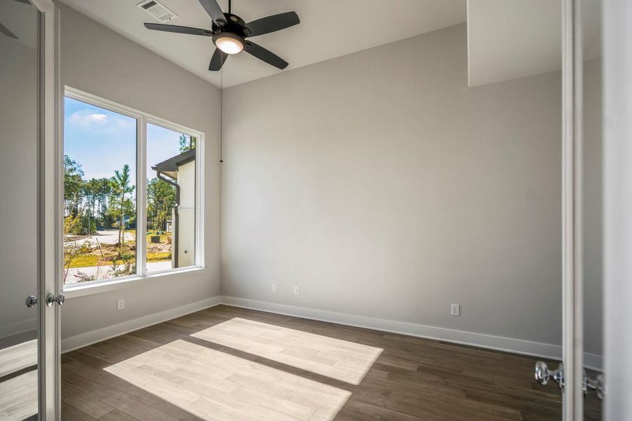 Spacious, unfurnished interior of a new home in Artavia, Conroe (Image 26). Spacious, unfurnished interior of a new home in Artavia, Conroe (Image 26).