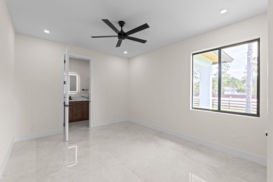 38-web-or-mls-A7405137