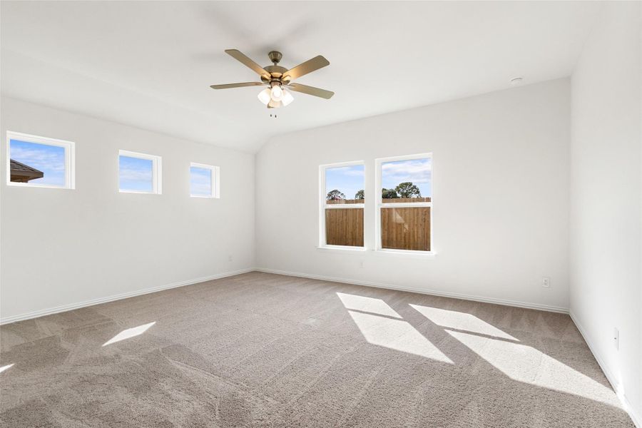 Spacious, unfurnished interior of a new home in The Woodlands Hills, Willis (Image 14).