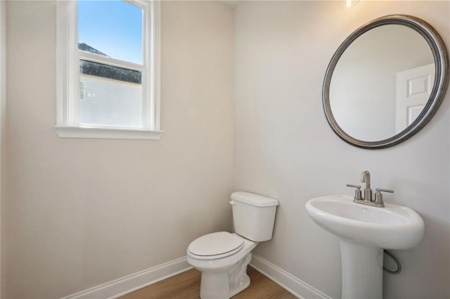 Furnished interior view inside a new home in Cedar Farms, Winder (Image 4).