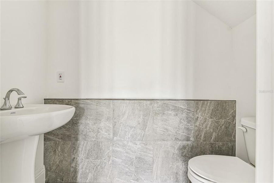 Image 68 of a home in .