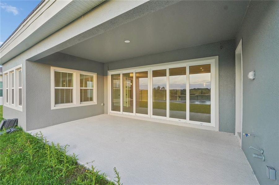 Exterior details and patio area of a home in , Zephyrhills (Image 28).