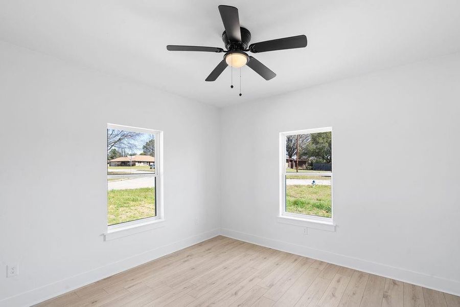 Spacious, unfurnished interior of a new home in , Mount Pleasant (Image 22).