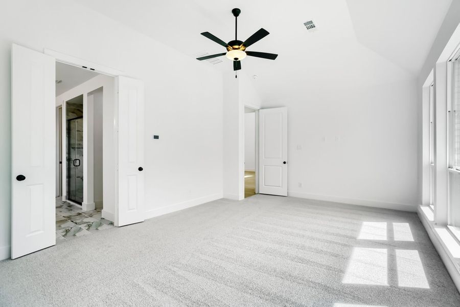 2615 Cedar - Primary Bedroom