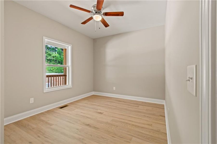 Spacious, unfurnished interior of a new home in , Dawsonville (Image 19).