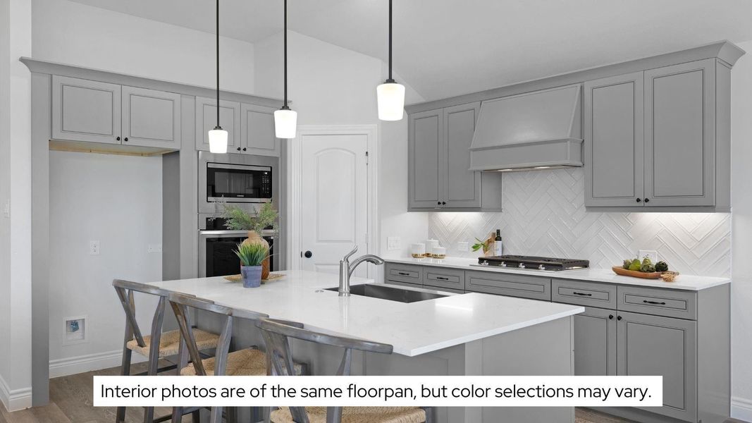 Furnished interior view inside a new home in Lexington Heights, Willis (Image 19). Furnished interior view inside a new home in Lexington Heights, Willis (Image 19).