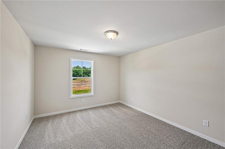 Spacious, unfurnished interior of a new home in Mallard’s Landing, Jefferson (Image 40).