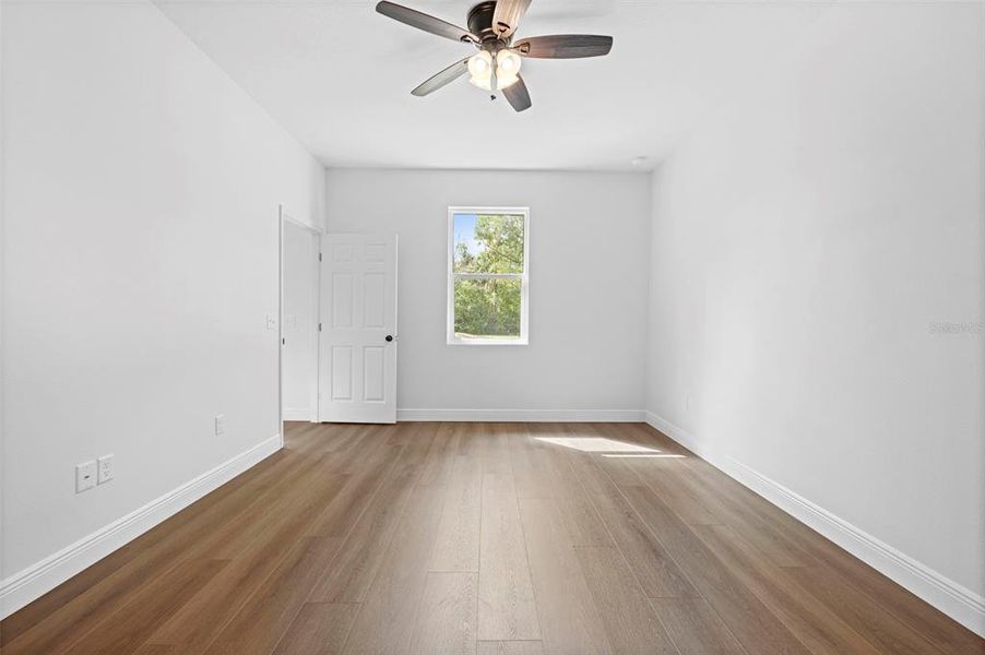 Spacious, unfurnished interior of a new home in , Brooksville (Image 25).