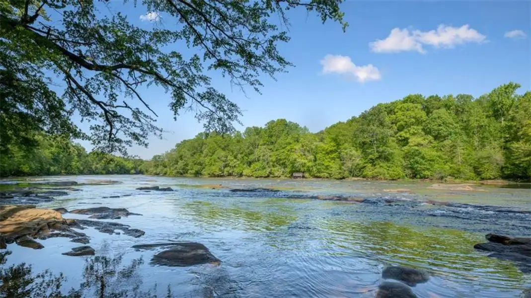 Natural landscape and outdoor views near Overlook at Peachtree Corners in Peachtree Corners (Image 27).