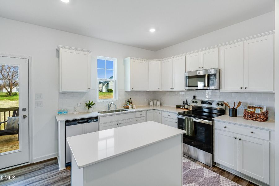 SUN_HawthorneWest_Pic_BrunswickIII_19 SUN_HawthorneWest_Pic_BrunswickIII_19