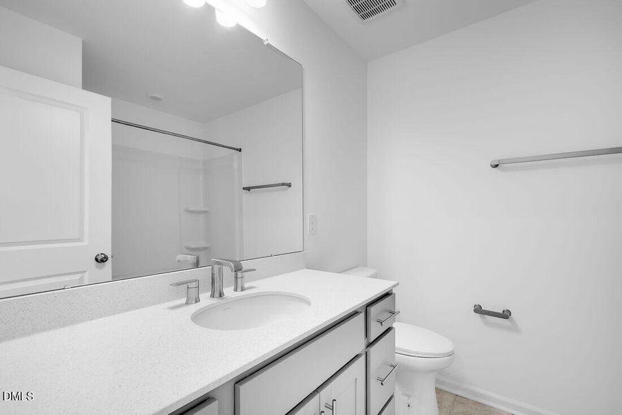 cobblestone-bathroom