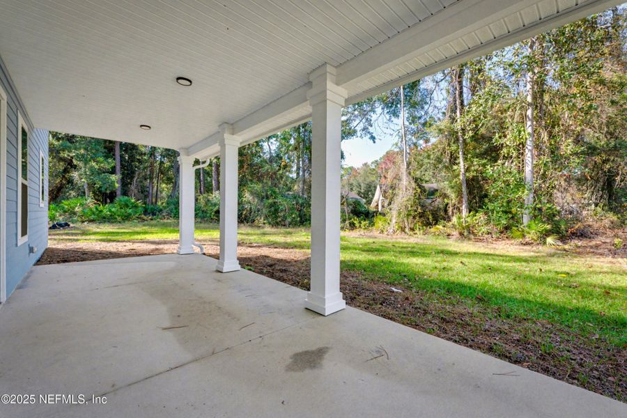 Exterior details and patio area of a home in , Green Cove Springs (Image 3). Exterior details and patio area of a home in , Green Cove Springs (Image 3).