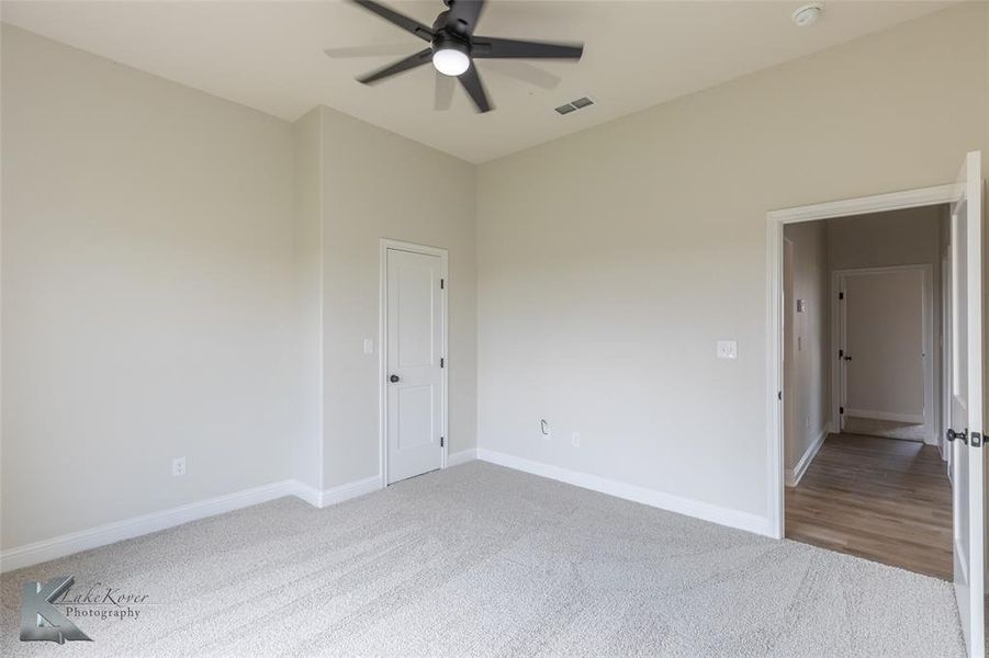 Spacious, unfurnished interior of a new home in , Abilene (Image 27). Spacious, unfurnished interior of a new home in , Abilene (Image 27).