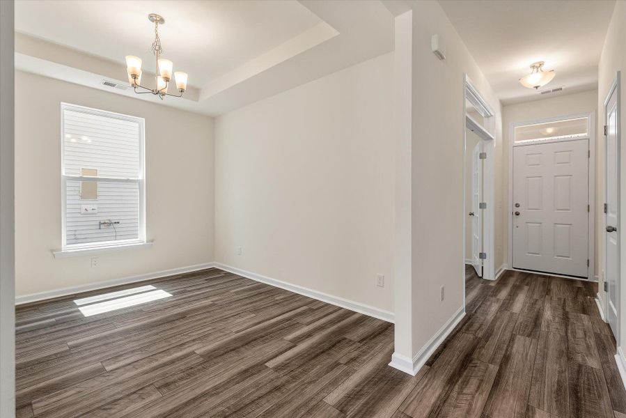 Spacious, unfurnished interior of a new home in Oakley Pointe, Moncks Corner (Image 15).