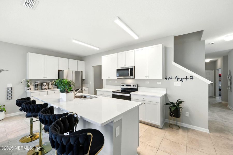 Furnished interior view inside a new home in , Jacksonville (Image 9).