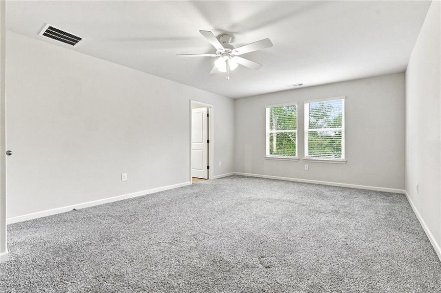 Spacious, unfurnished interior of a new home in Little River Falls, Woodstock (Image 29).