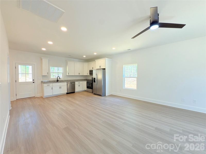 Spacious, unfurnished interior of a new home in , Norwood (Image 9).