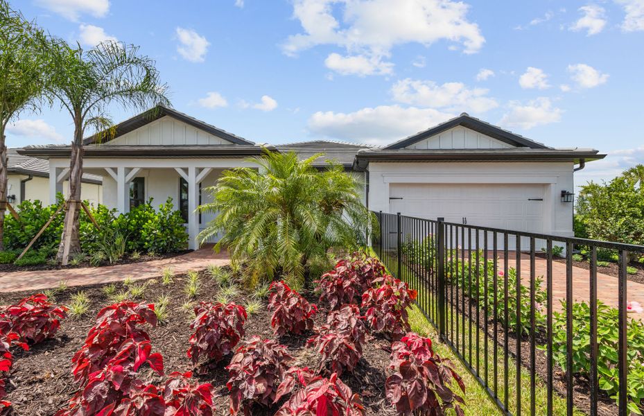 Beautiful exterior of new construction home in Del Webb Naples, FL Beautiful exterior of new construction home in Del Webb Naples, FL